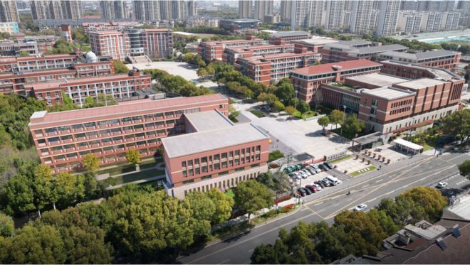 刷新进度条！天一中学扩建了